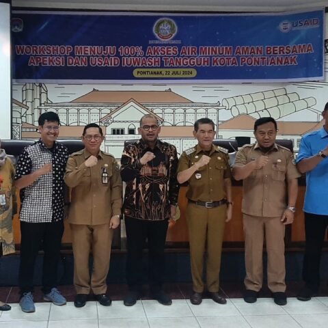 Workshop dan Diskusi Pencapaian Menuju 100% Akses Air Minum Aman di Pontianak